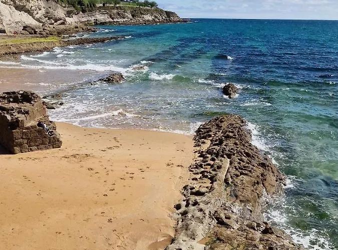 Piso En Διαμέρισμα *